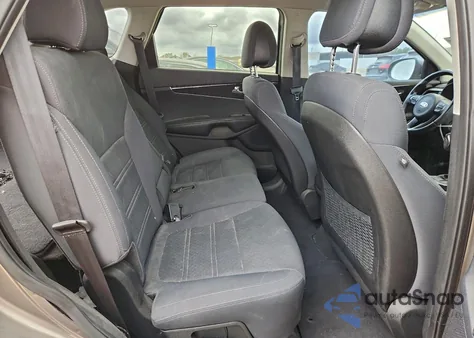 2016 Kia Sorento Lx from USA, damaged, VIN 5XYPG4A39GG076119